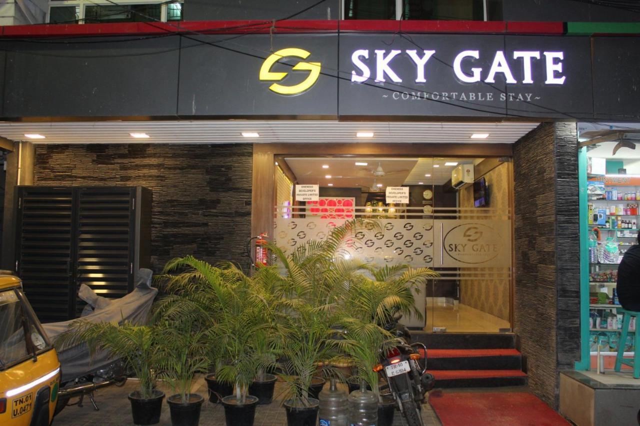 Sky Gate Hotel Near Apollo Main, Women'S & Children'S Us Consulate Sankara Netralaya Goethe Institute Prestigepalladium Shastri Bhavan Senmozhi Poonga Raj Ratnam Stadium Taj Coromandal India Oil Bhavan Dr Mohan'S Diabetics Vac Chennai Exterior foto